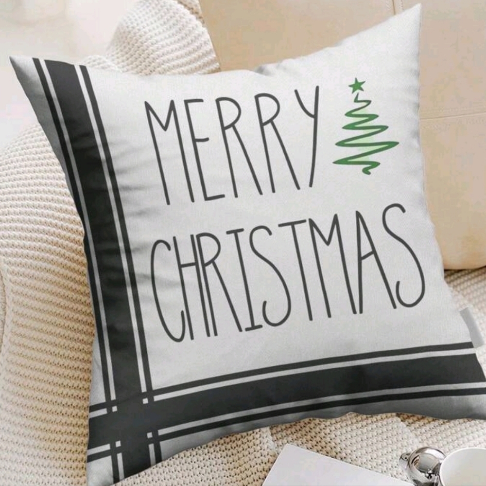 NEW!  Christmas  pillowcase - BTQ - Picture 7 of 8